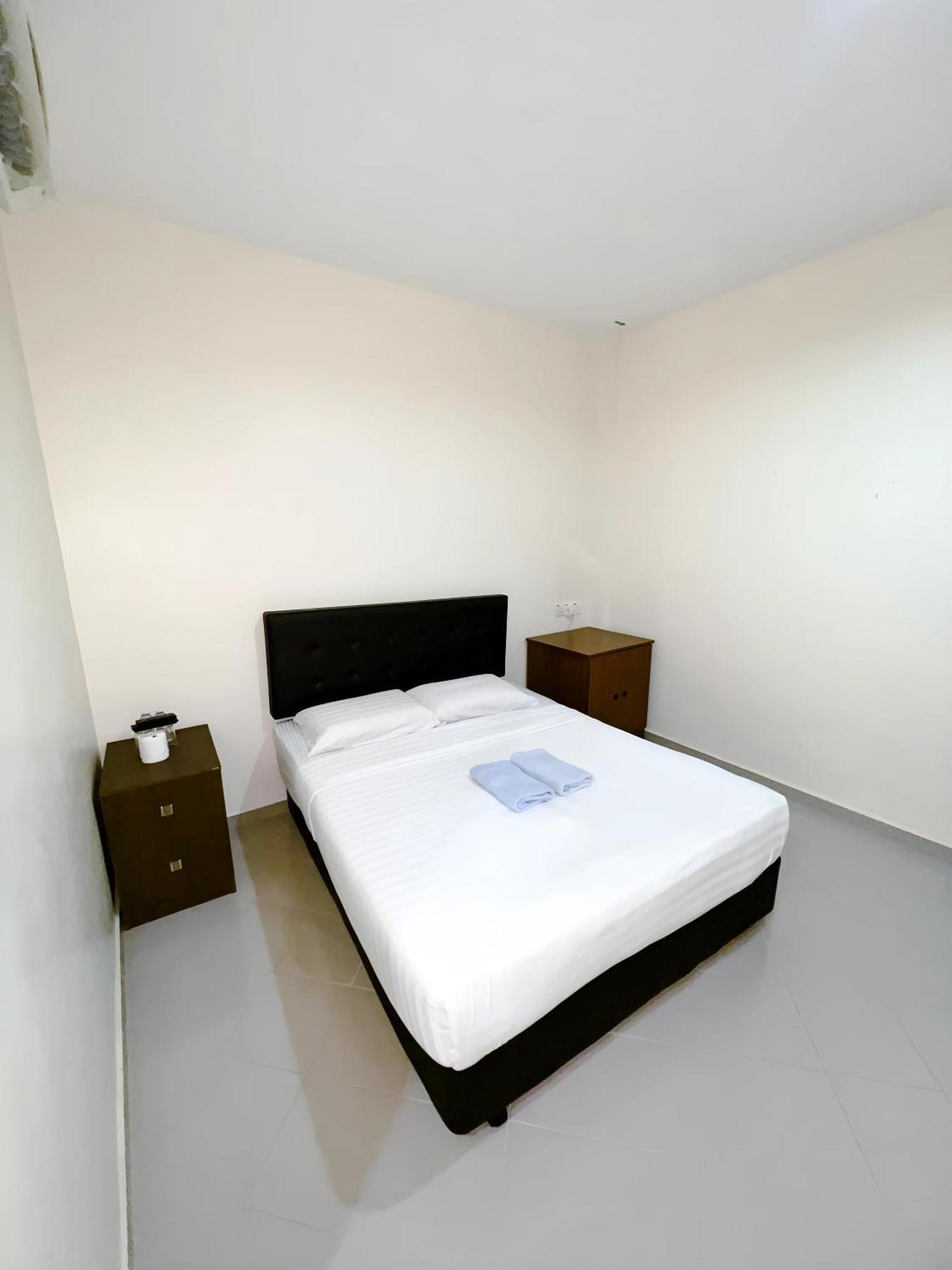 Amzar Motel Cenang Pantai Cenang  Exterior foto